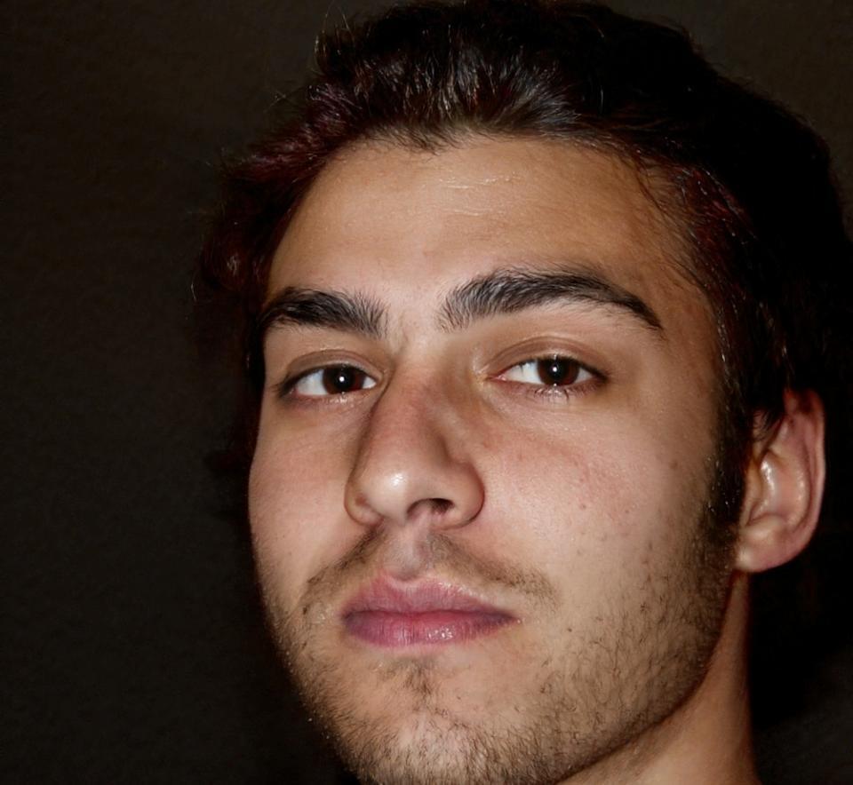 Retrato profesional de Marcos